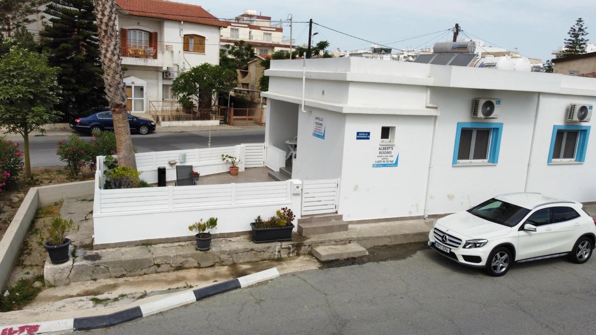 Apollo Rooms By Albert'S Apartment Larnaca Dış mekan fotoğraf